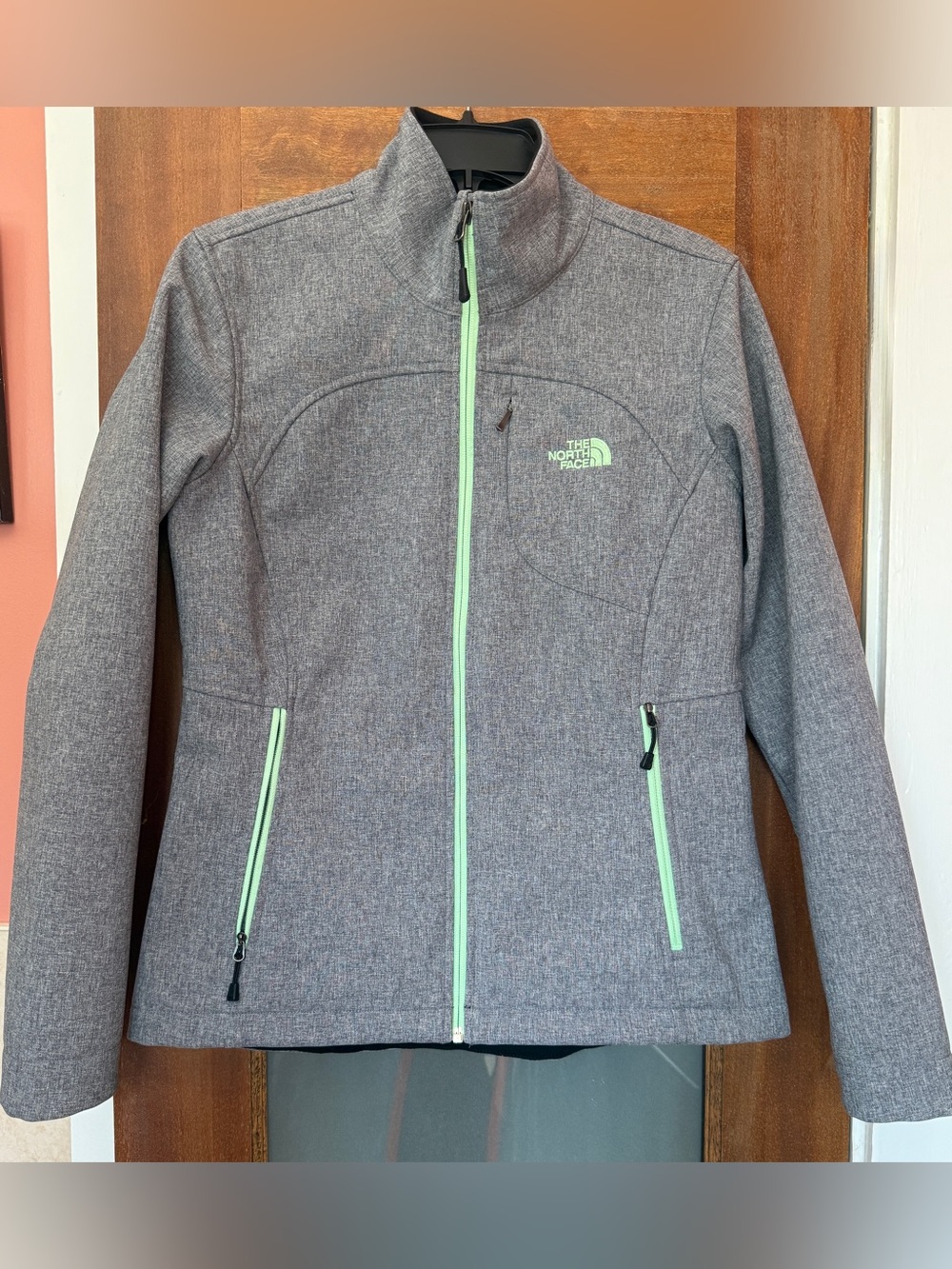The North Face Apex Bionic Womens Softshell  Gray Mint Green Jacket